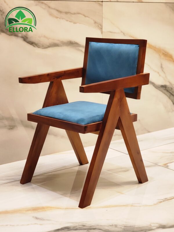 TRANGLE CUSHION SINGLE